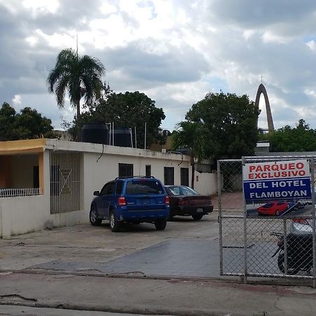 Hotel & Restaurante Flamboyan Higuey Eksteriør bilde