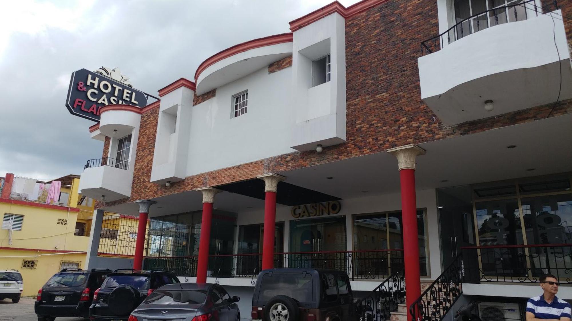 Hotel & Restaurante Flamboyan Higuey Eksteriør bilde