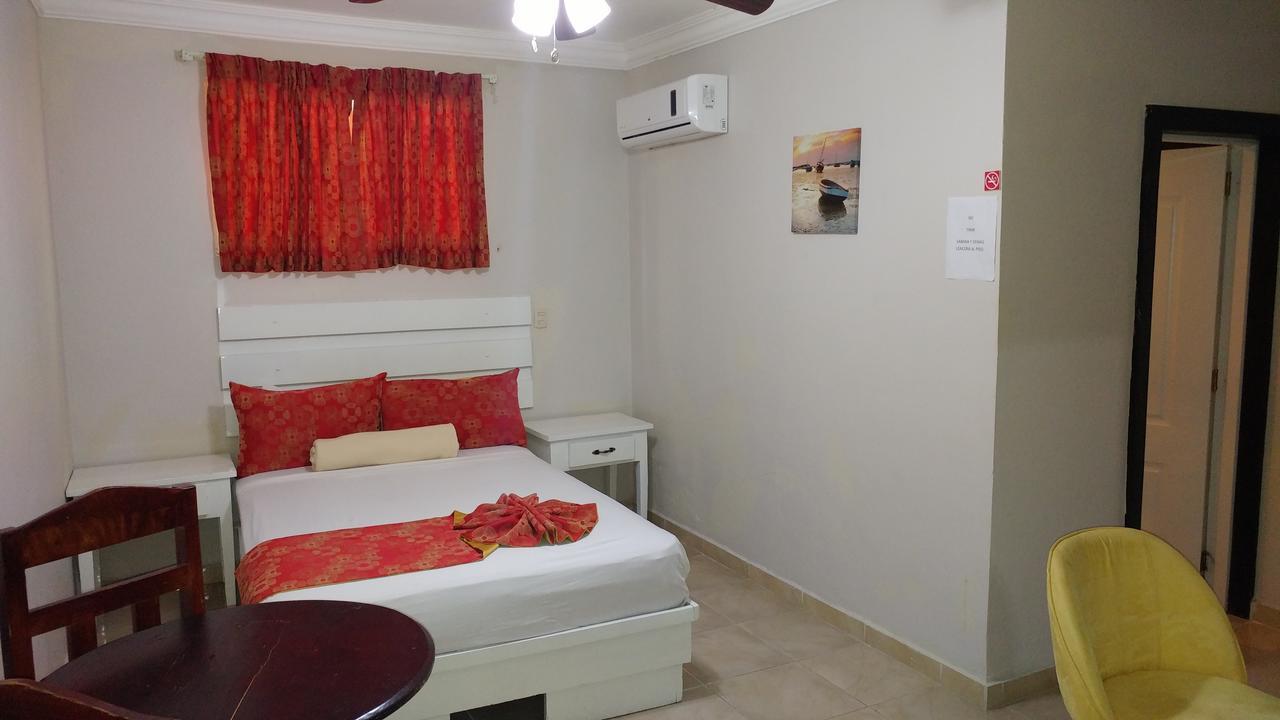 Hotel & Restaurante Flamboyan Higuey Eksteriør bilde