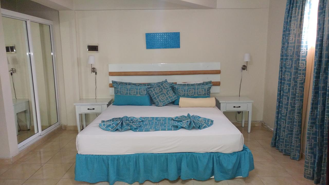 Hotel & Restaurante Flamboyan Higuey Eksteriør bilde