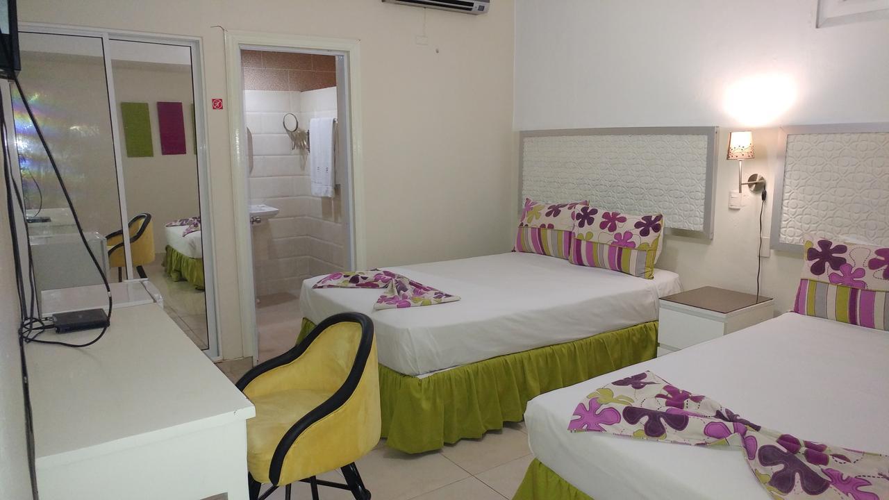 Hotel & Restaurante Flamboyan Higuey Eksteriør bilde